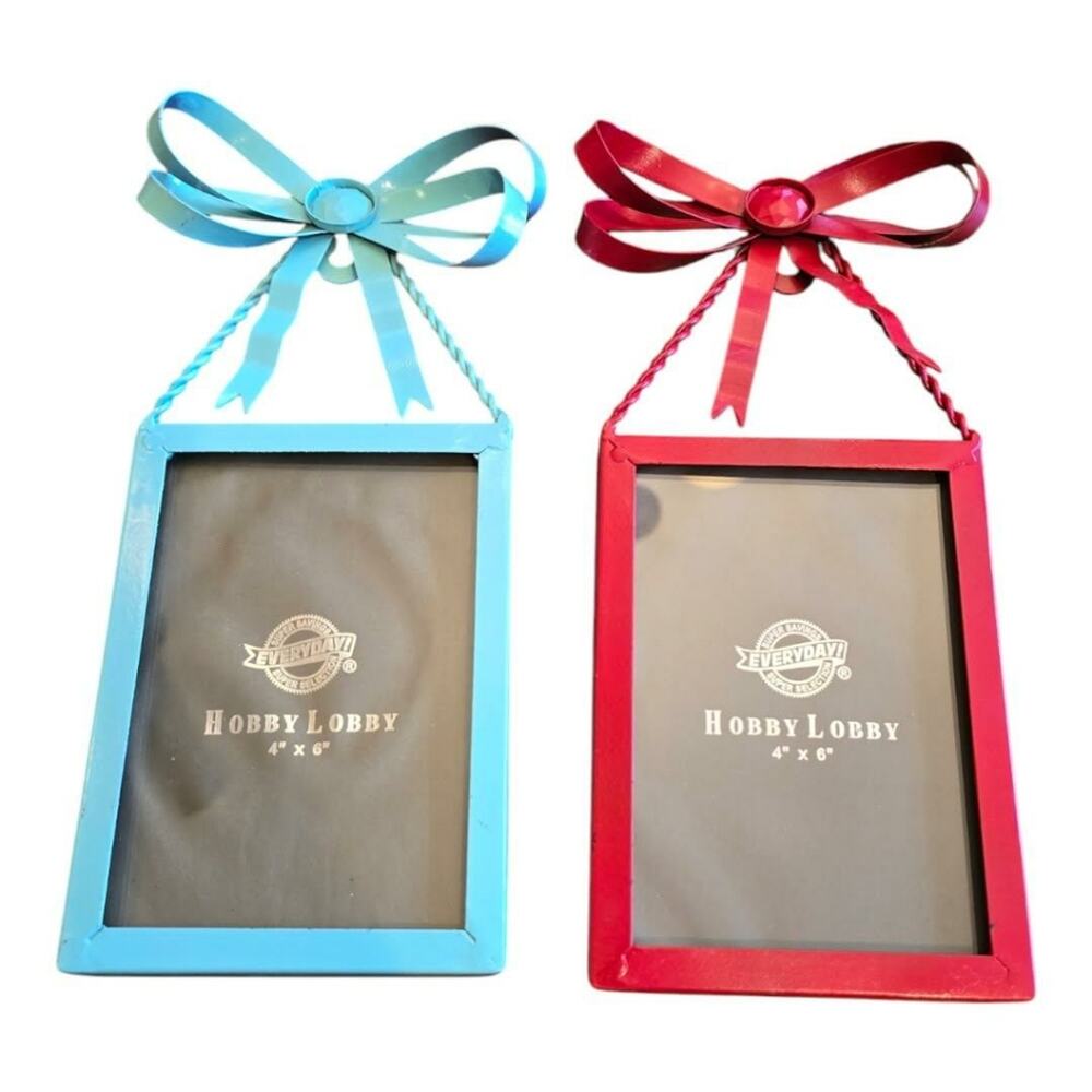 Hobby Lobby Red and Blue metal Hanging Photo Frames 4x6 inches